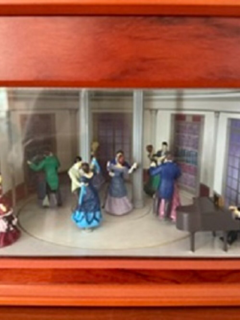 Share Mr. Christmas Gold Label Animated Music Box Dancing Figures and 10 Metal D
